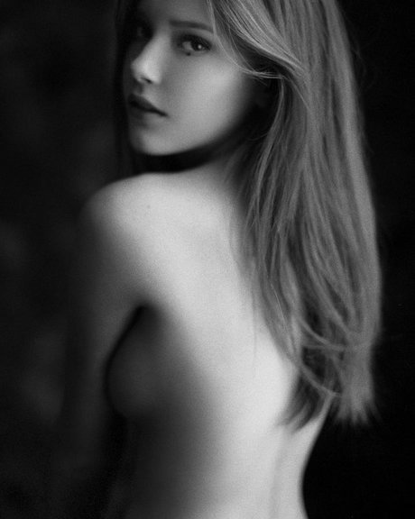 Katya Sitak nude model gallery