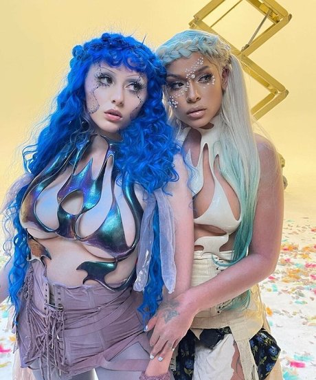 Ashnikko hd pornstar pic