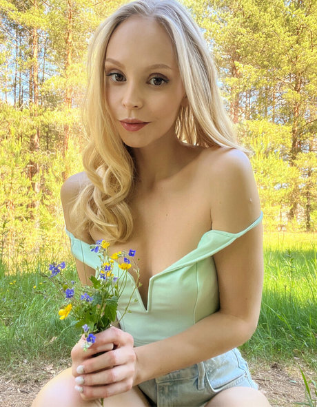 nmvip perfect model photos