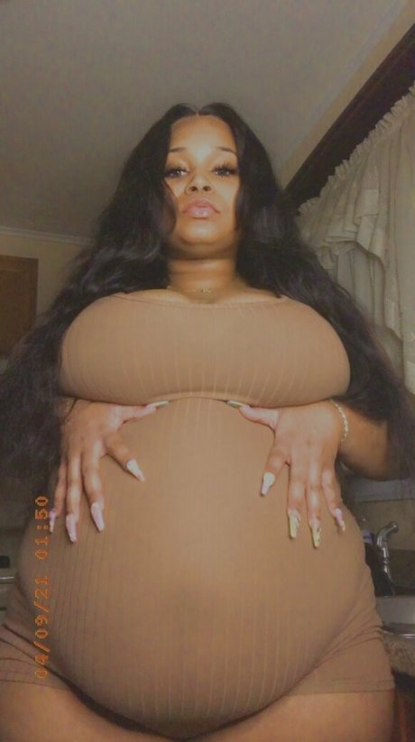 bigbellyjudy model xxx picture