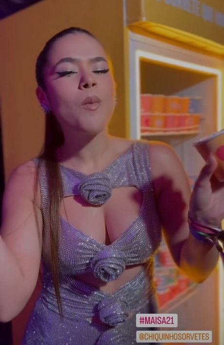 Maisa Silva pretty star photos