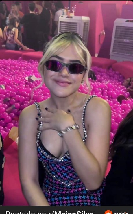 Maisa Silva nice pornstar image