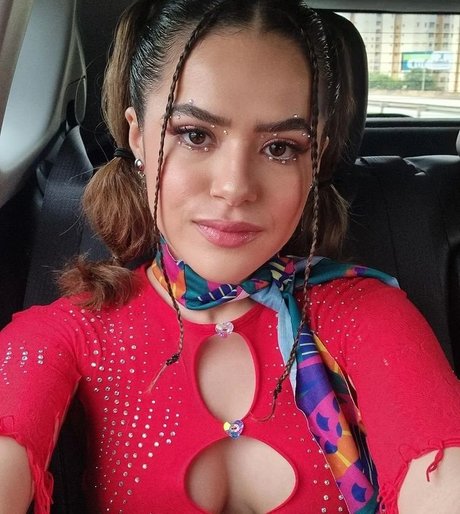 Maisa Silva free star pics