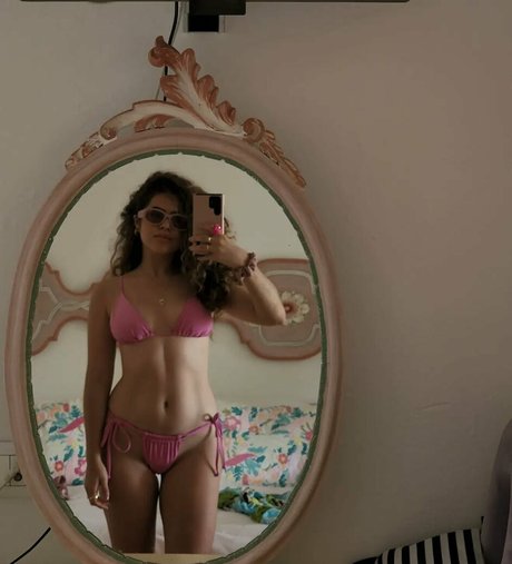 Maisa Silva Quick model image