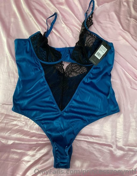 princesszoeymtf pornographic model gallery