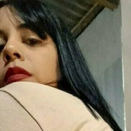 busty mom onlyfans beautiful pictures