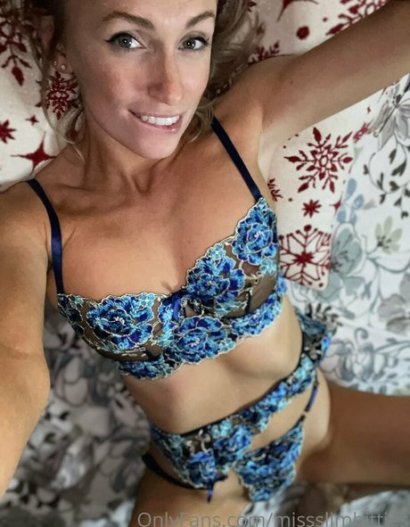 crossdresser onlyfans nudes image