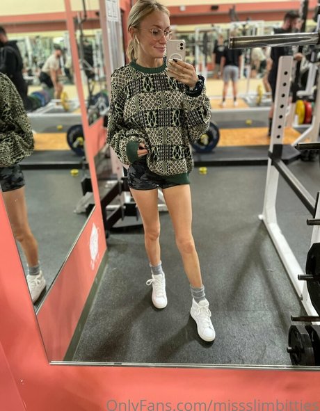 maddymeadows model nude photos