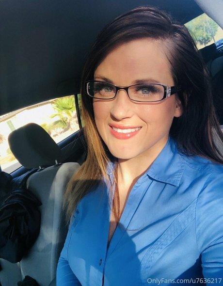 unashamed beautiful pornstar gallery