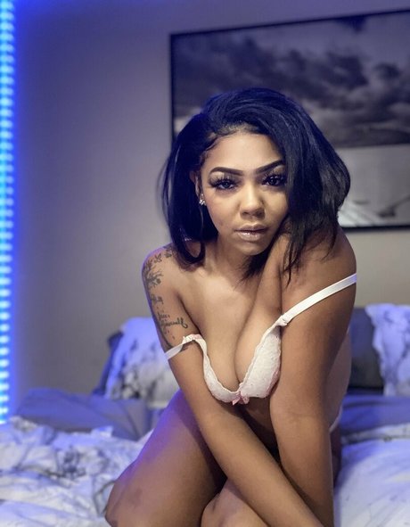 tokyoo pornstar beautiful image