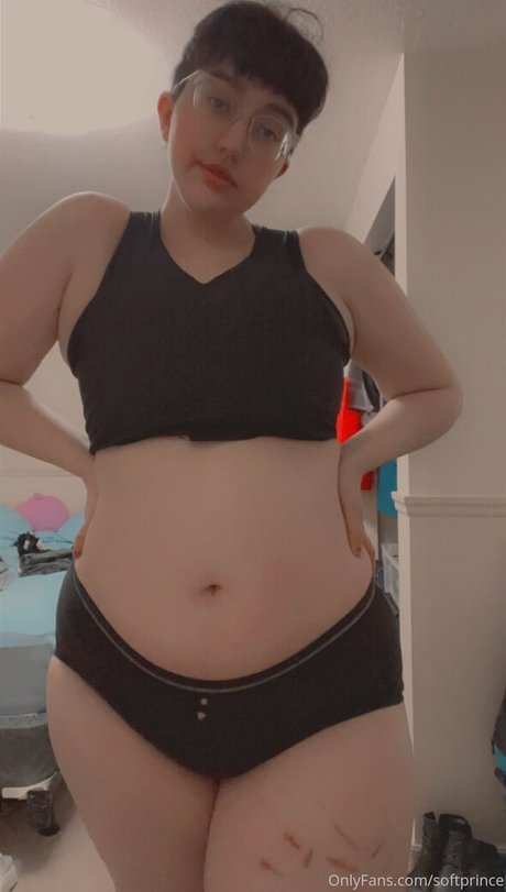 softprince model exclusive image