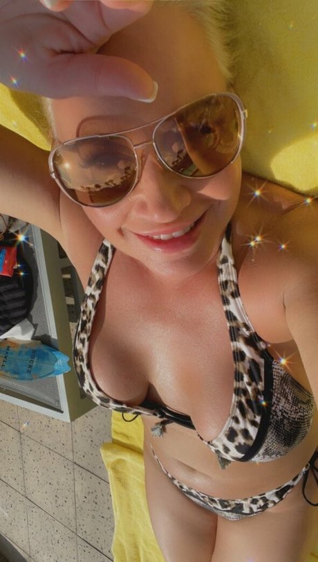 Tammy Lynn Sytch nice actress photo