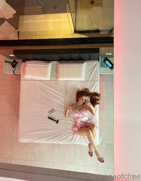 mysirenaofcfree hot actress galleries