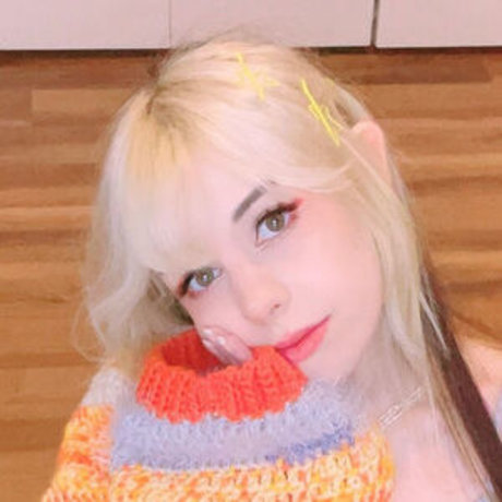 tiny onlyfans sexy pictures