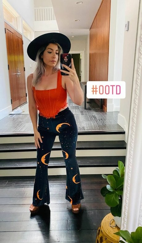 Rebecca Ford star hd image