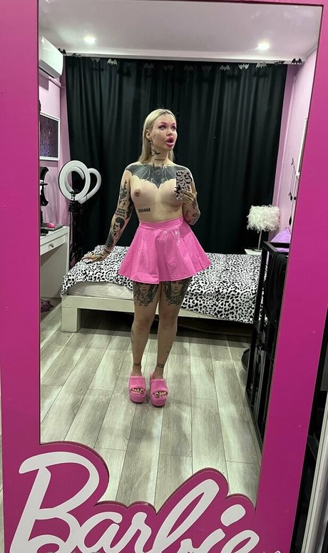 swimming pool onlyfans free nude gallery