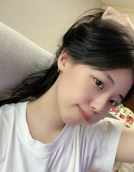 hinachan01 exclusive pornstar pictures