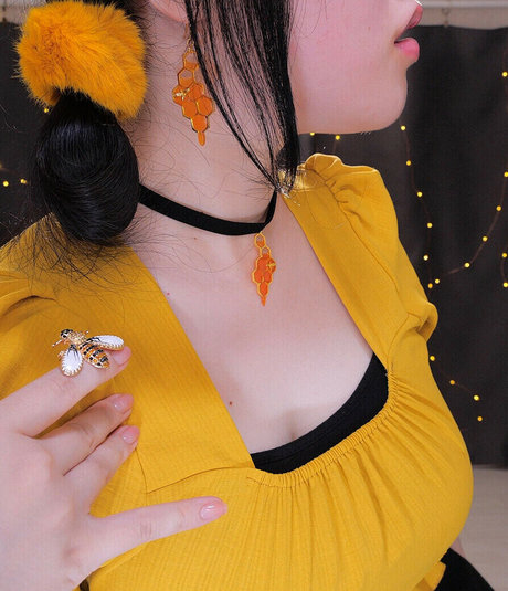 pawg girls onlyfans naked images