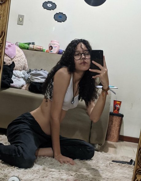 Thesuusu nude actress gallery