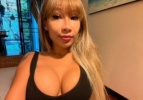 cum on glasses onlyfans art nude pictures