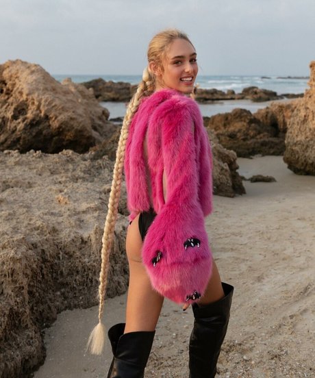 celebrity nude onlyfans beautiful nude pic