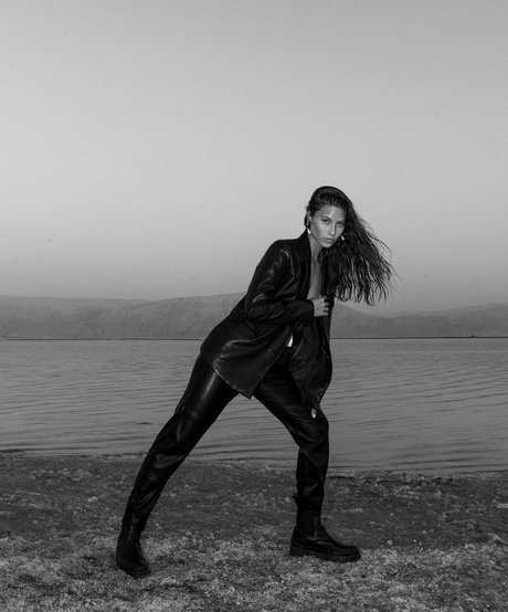 Yeela Frumkin pornstar nice pictures