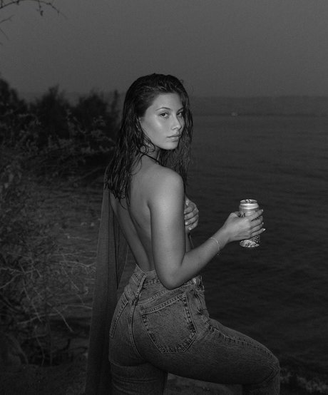 Yeela Frumkin perfect model photos