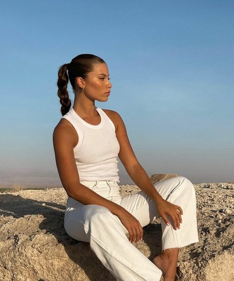 Yeela Frumkin actress pictures