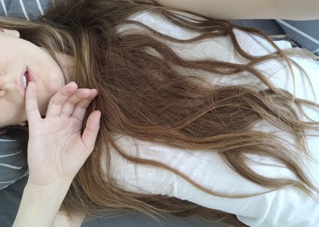 eyes onlyfans free nude photo