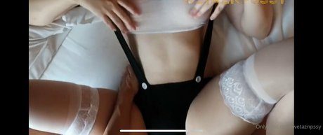 wetaznpssy model nude photos