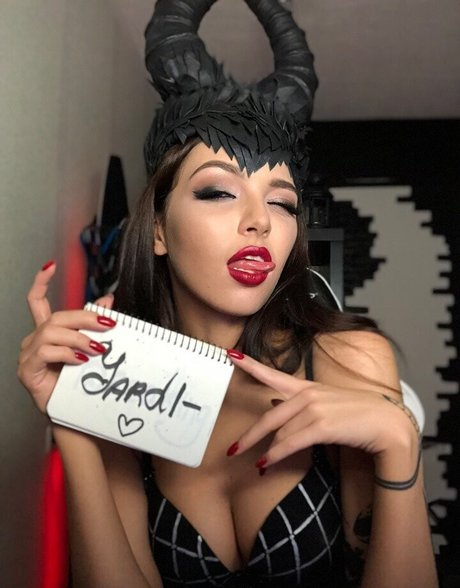 by owl beautiful pornstar img