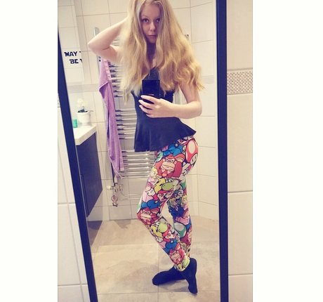 Purrluna nudes model images