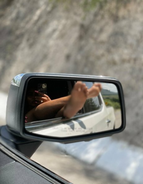 ayishadiazfeet porn model photos