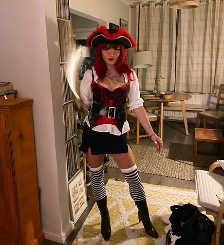 Ramona Marquez sexy actress pic