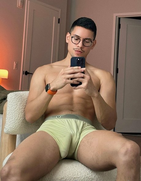 ryxxxfree exclusive model picture