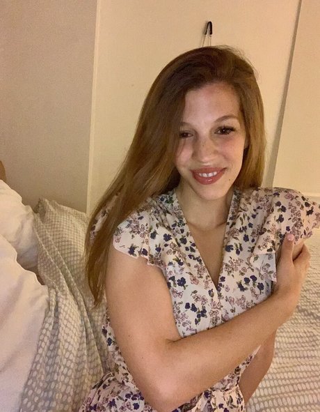 mom daughter onlyfans beautiful photo