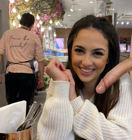 Miaxmon model xxx images