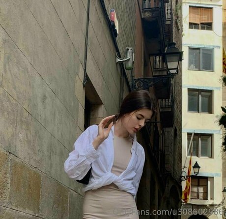 busty ebony onlyfans beautiful picture