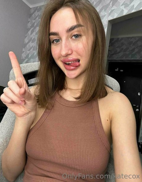 swimming pool onlyfans hot pic