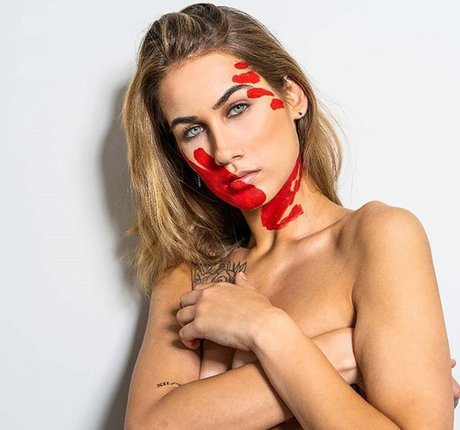 Emma Goldberg model nude gallery