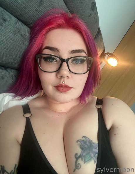 sylvermoon pornstar art img