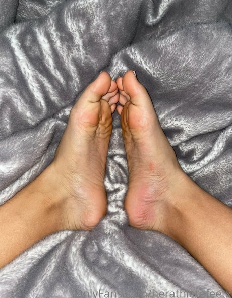 herathletefeetxo xxx model archive