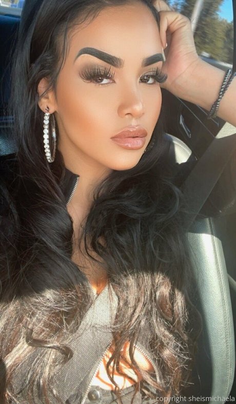 sheismichaela model porn pictures