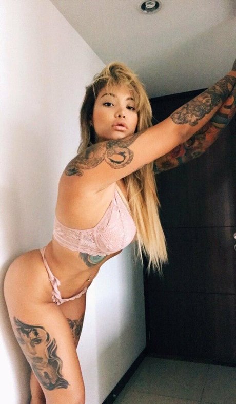 marcelaxo model top pics