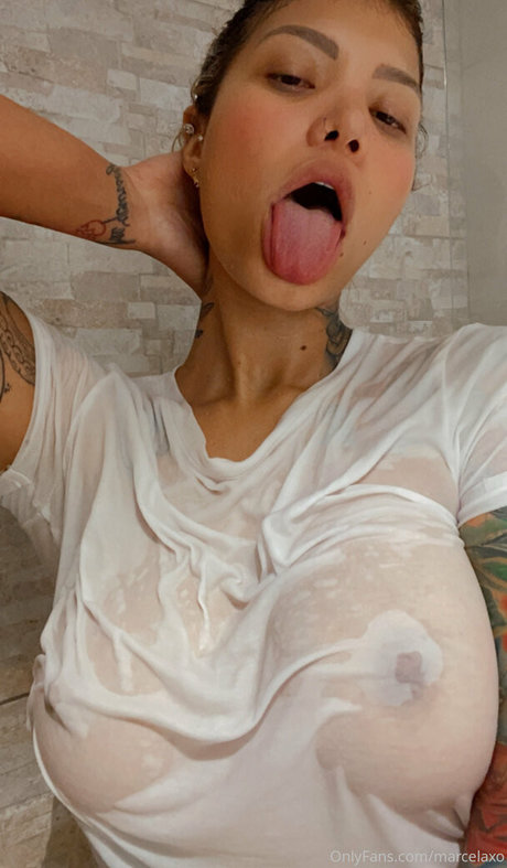 marcelaxo adult model img