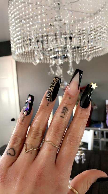 laughinglatina art actress image