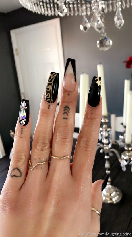 laughinglatina high quality actress photo