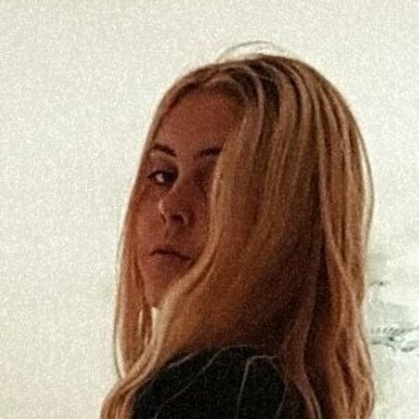 chiichobiiifree nude pornstar picture