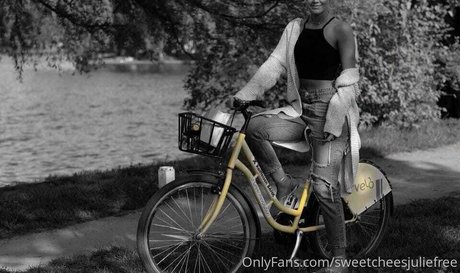 chubby latina teen onlyfans porn pic