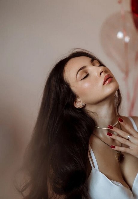 thick ebony onlyfans free nude archive